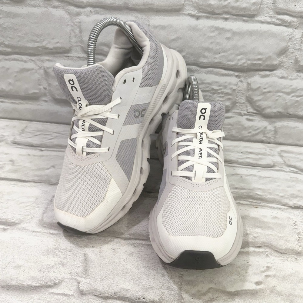 On Cloudrunner Women's Size 7.5 White Frost Lace Up Road Running Athletic Shoes